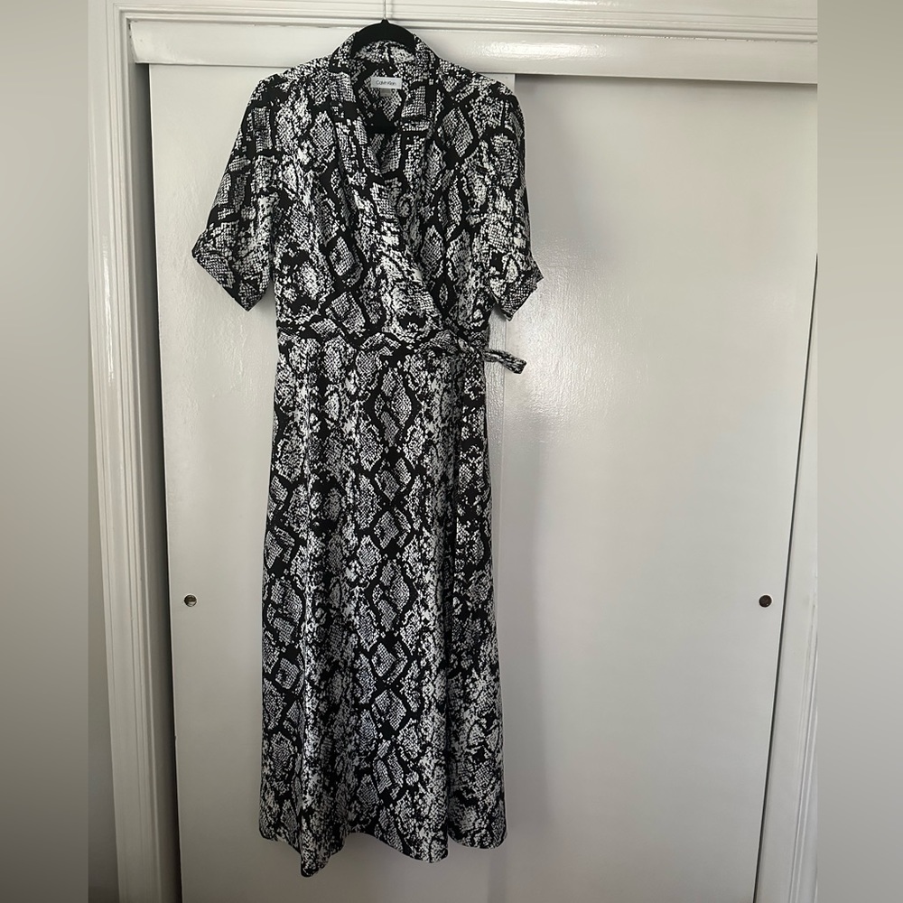 Calvin Klein Wrap Dress/ Shirtdress